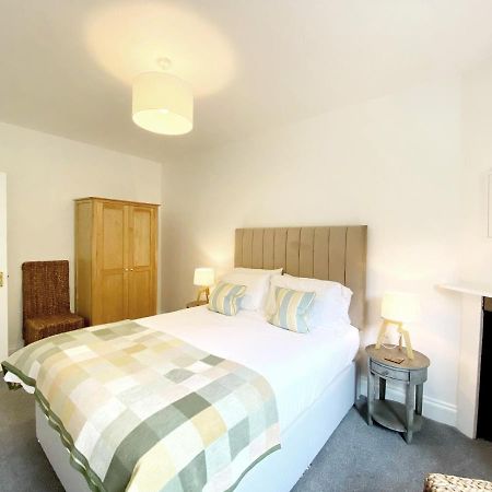 Tramontane Apartment At Hesketh Crescent Torquay Buitenkant foto