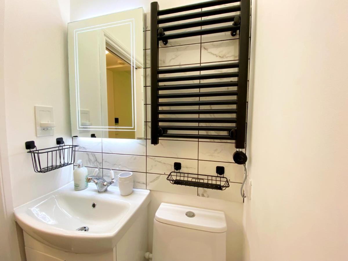 Tramontane Apartment At Hesketh Crescent Torquay Buitenkant foto