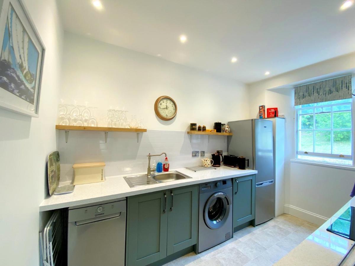 Tramontane Apartment At Hesketh Crescent Torquay Buitenkant foto