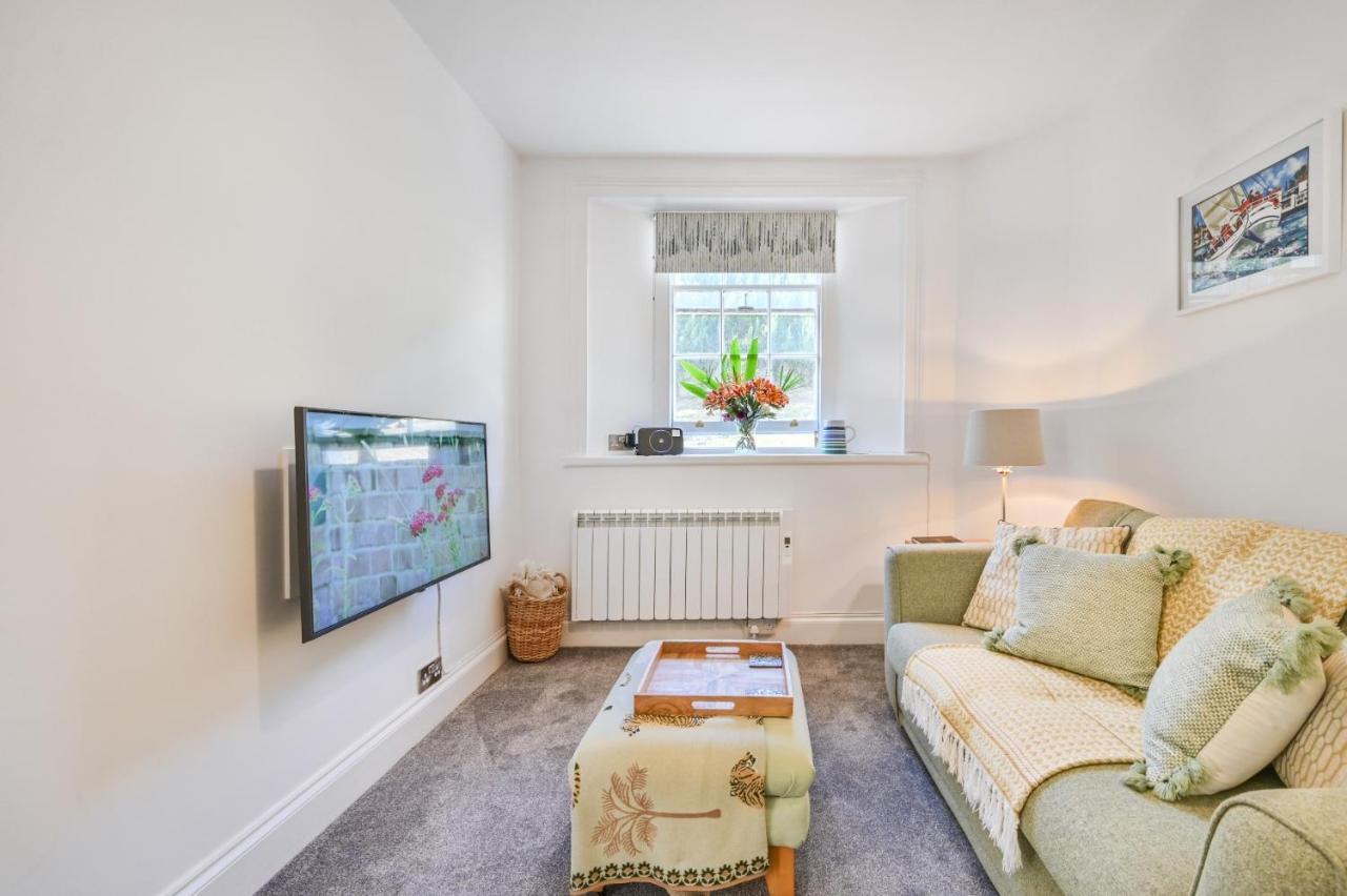 Tramontane Apartment At Hesketh Crescent Torquay Buitenkant foto