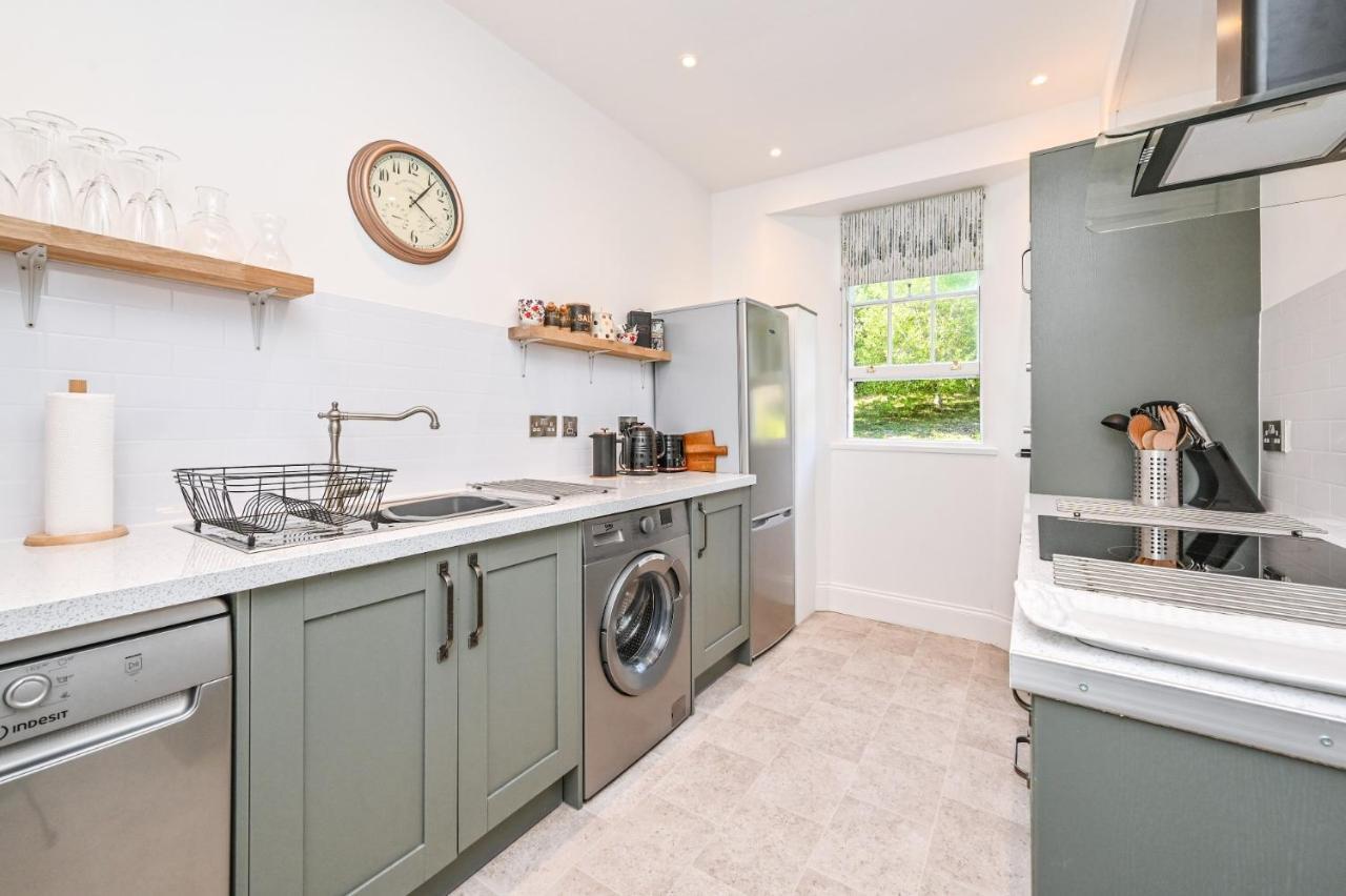 Tramontane Apartment At Hesketh Crescent Torquay Buitenkant foto